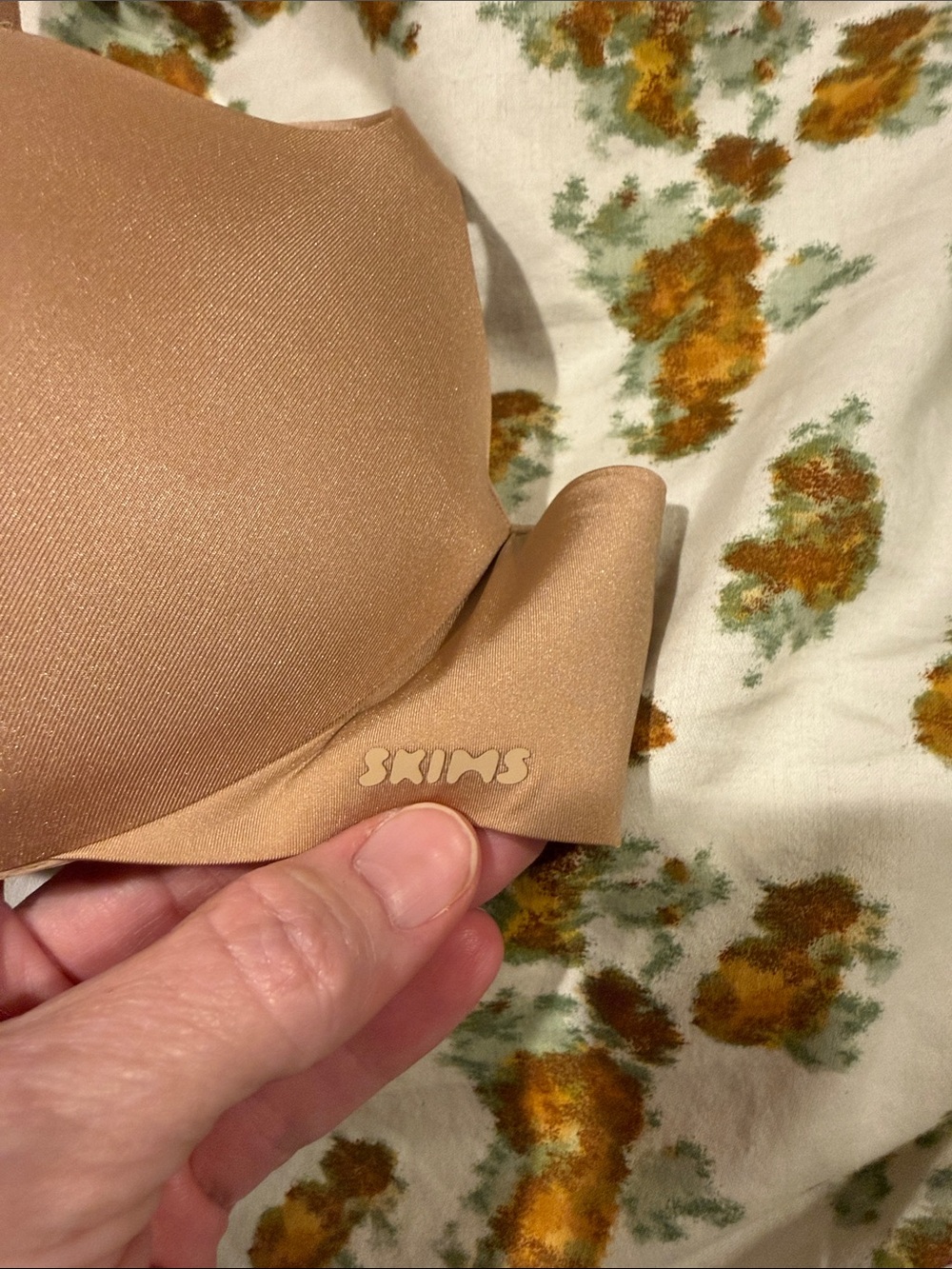 SKIMS ultimate push up balconette bra - Picture 3 of 4
